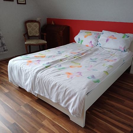 B&B Koeln Zuendorf Kültér fotó