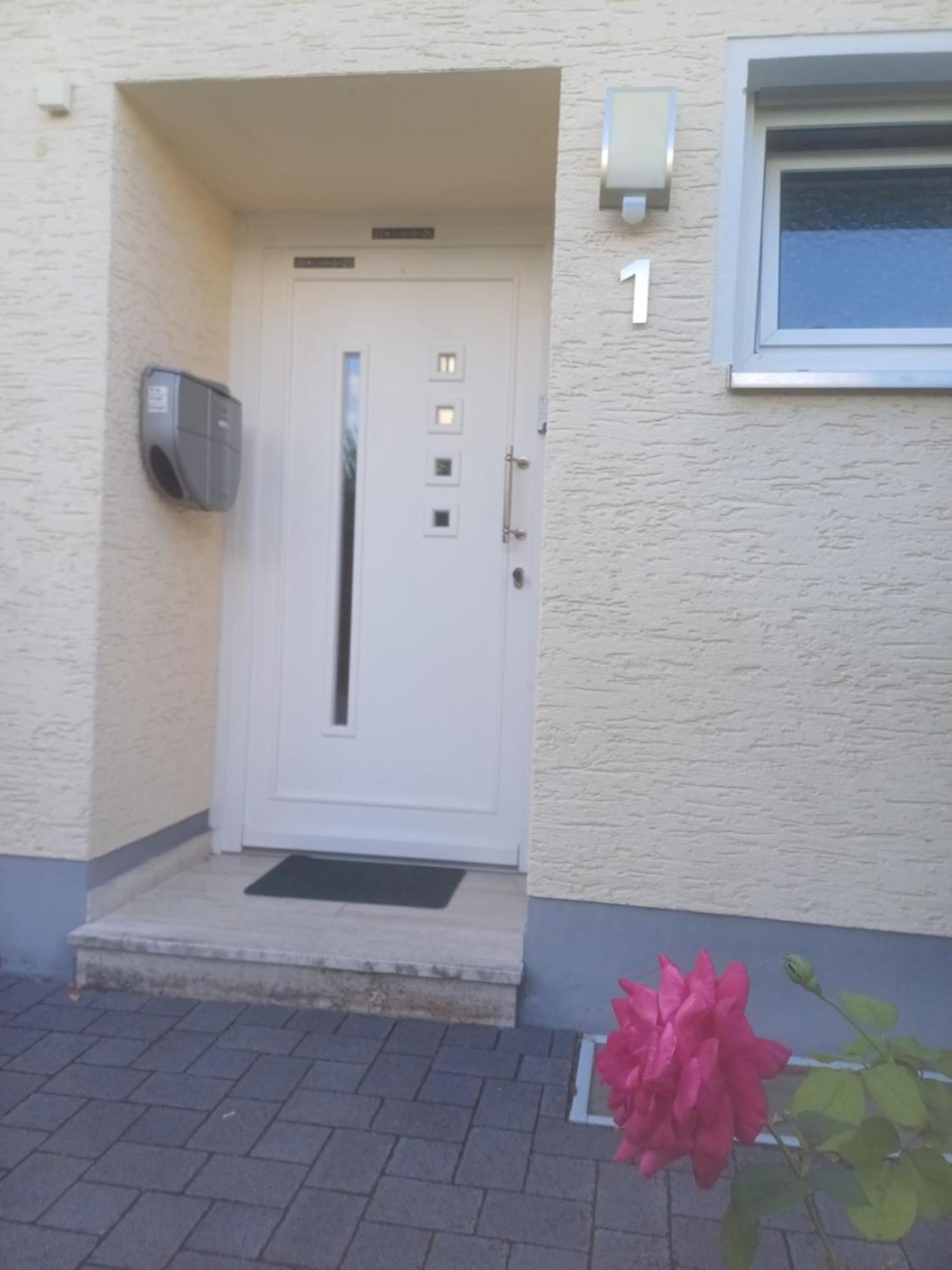 B&B Koeln Zuendorf Kültér fotó