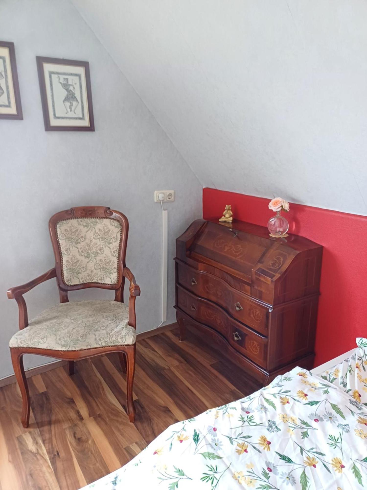 B&B Koeln Zuendorf Kültér fotó