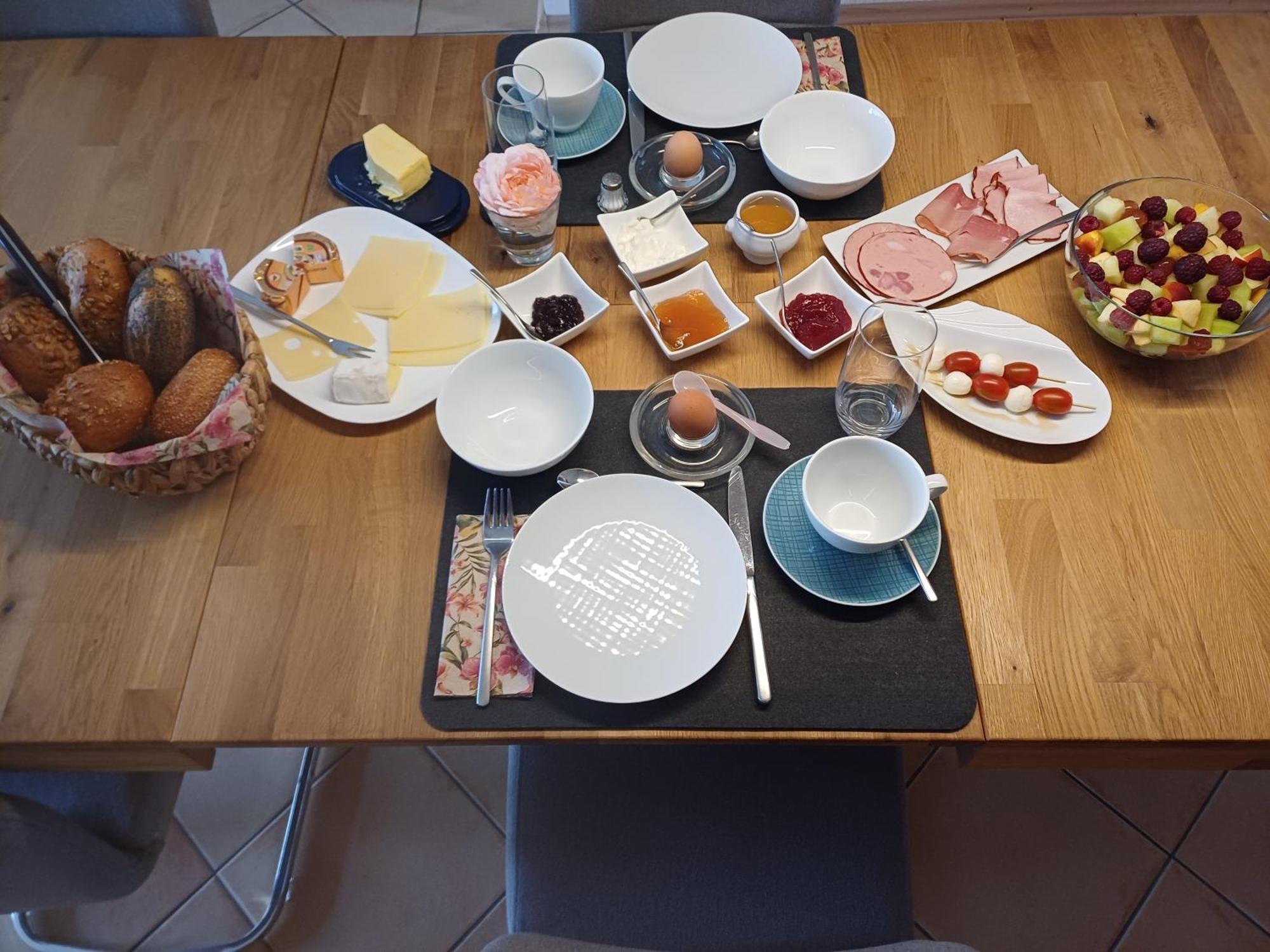 B&B Koeln Zuendorf Kültér fotó